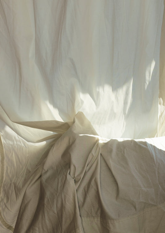 Wrinkled fabric / minimal style photo print