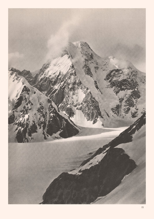 IX - Staircase, 7339 m.