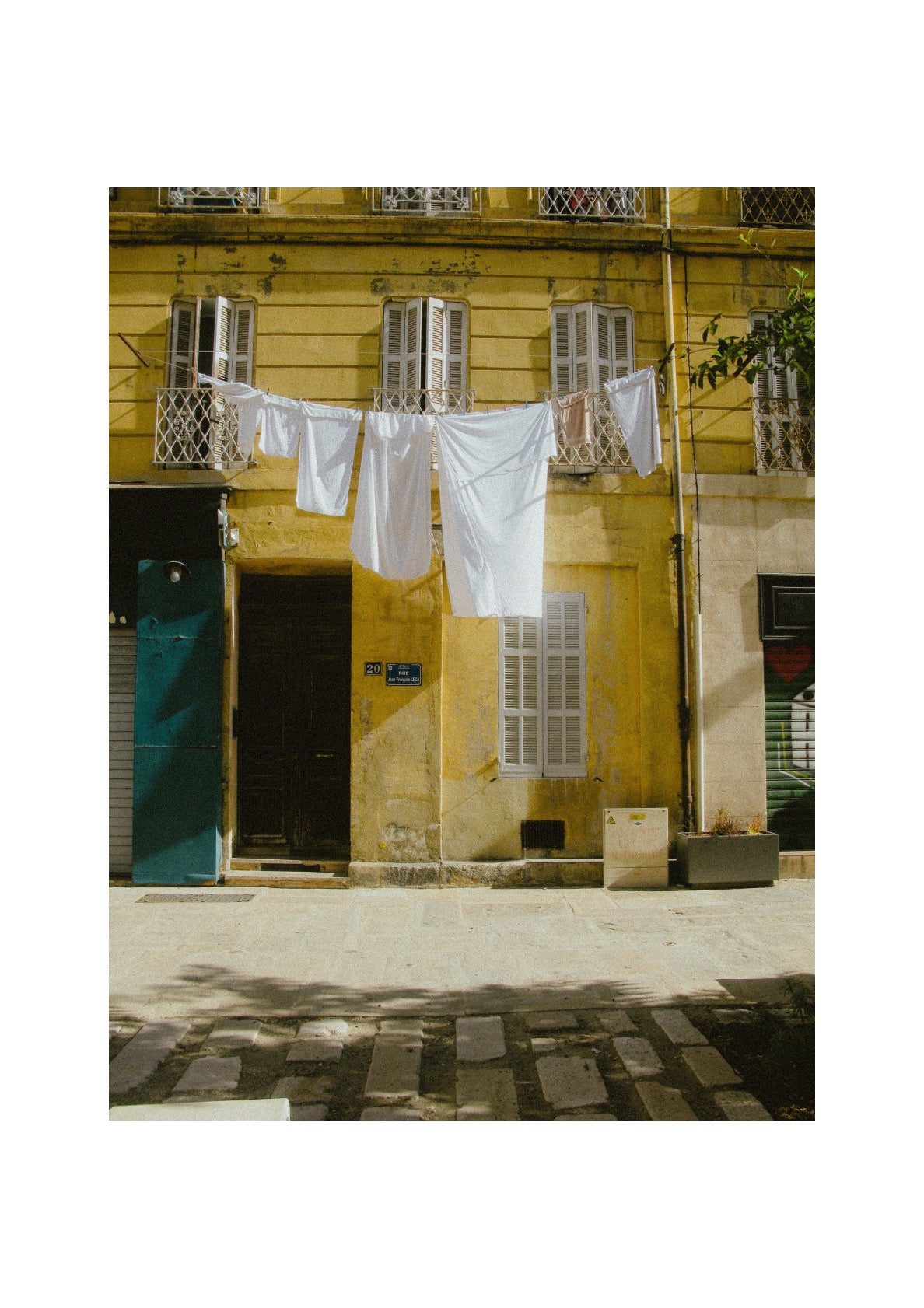 Washing Lines - Marseille 