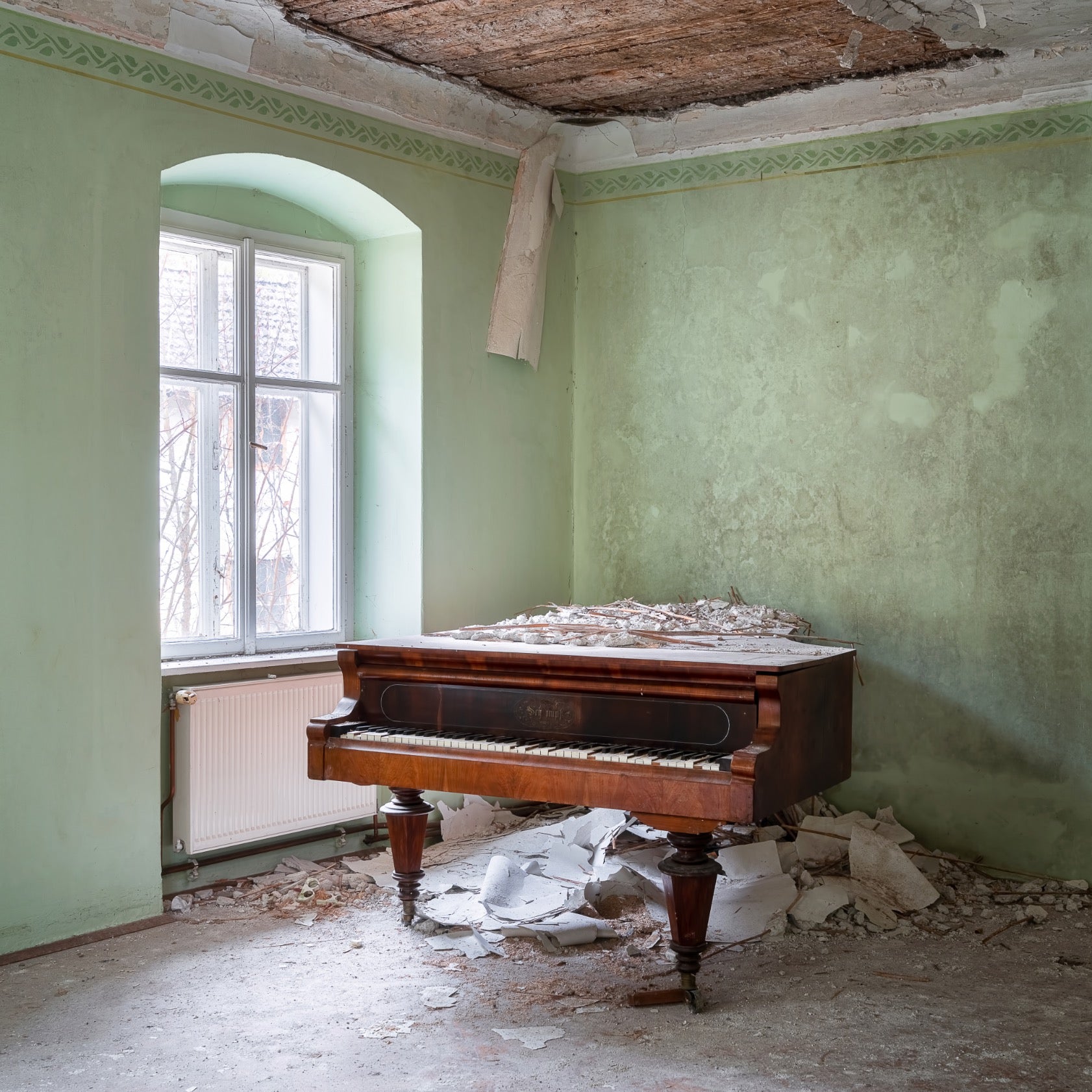 Abandoned Piano in the Corner