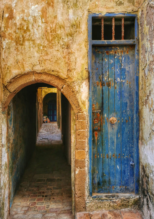 Exploring Unique Entrances