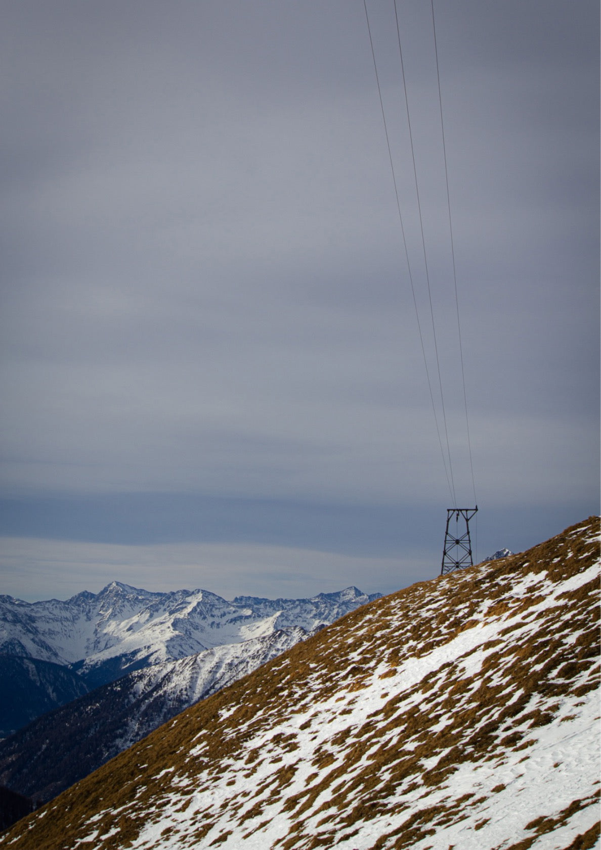 Lines Across the Horizon